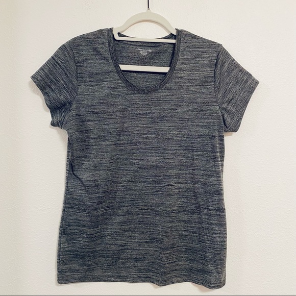 Lot of Two Quick Dry Athletic T Shirts, Nike (S), Activ8 (M) - Picture 5 of 9